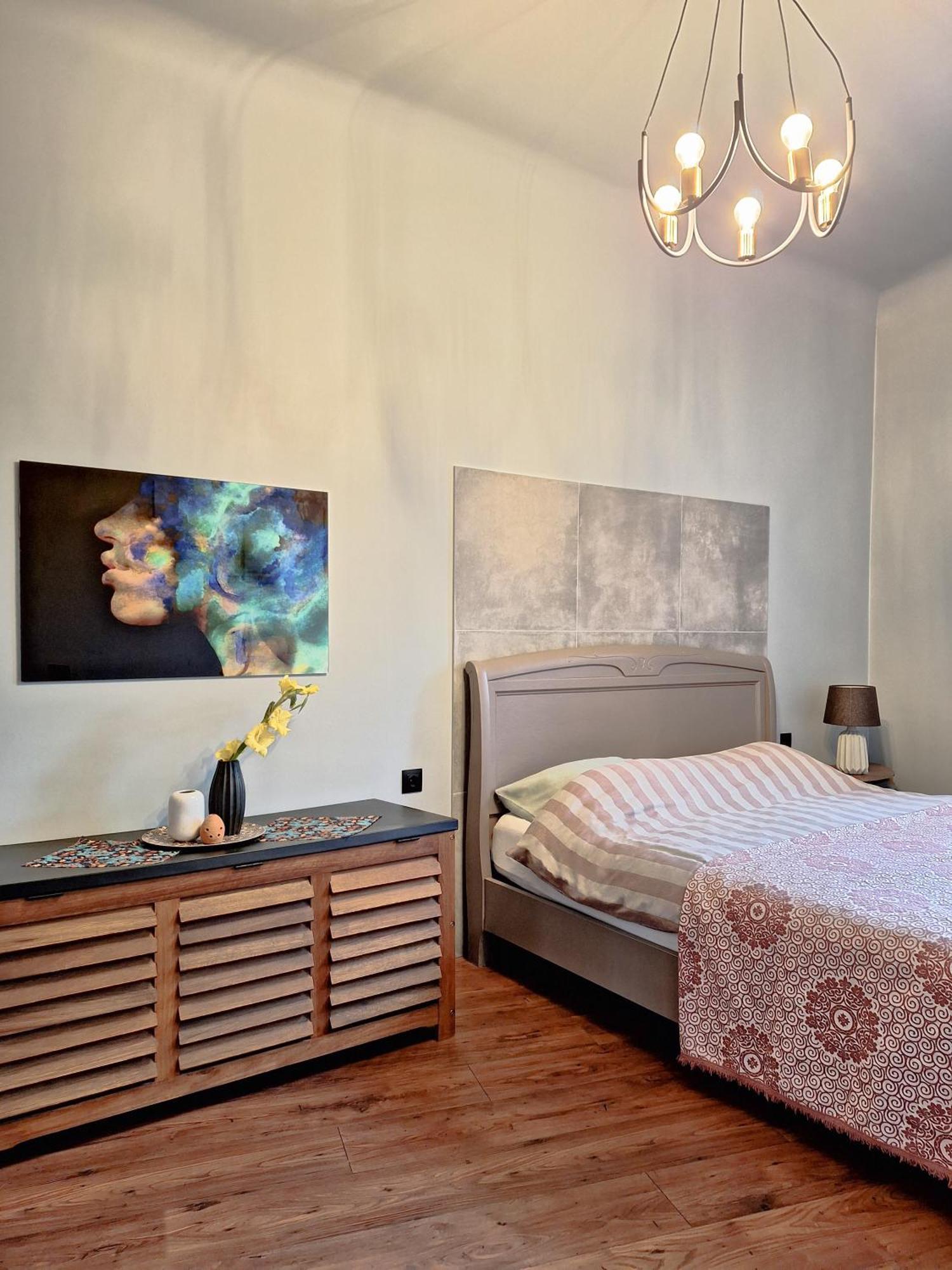 Silti, Atjaunoti Dzivokli Tuvu Centram - 1st Floor Апартаменты Рига